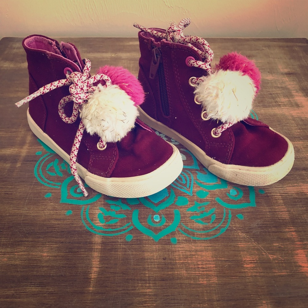 Cat & Jack Pom-Pom Sneakers